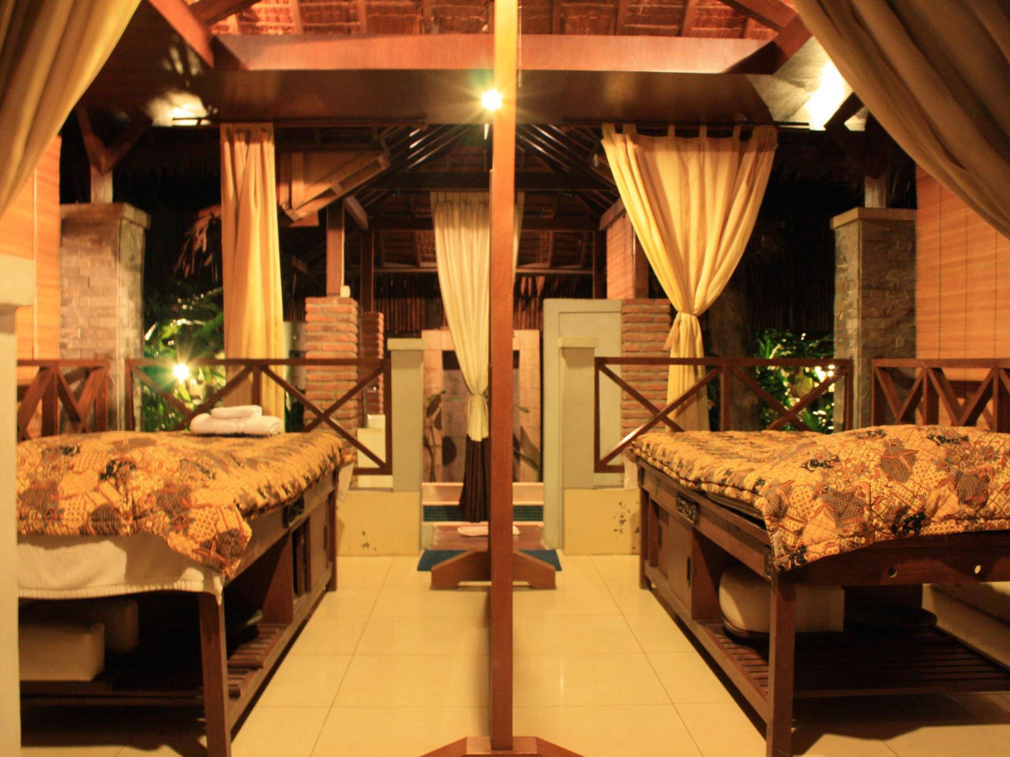 Sanghyang Indah Spa Resort Anyer Exterior foto