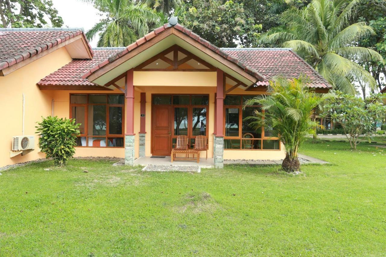 Sanghyang Indah Spa Resort Anyer Exterior foto